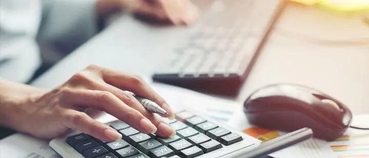 Professionnels : Comment réduire vos frais bancaires ?