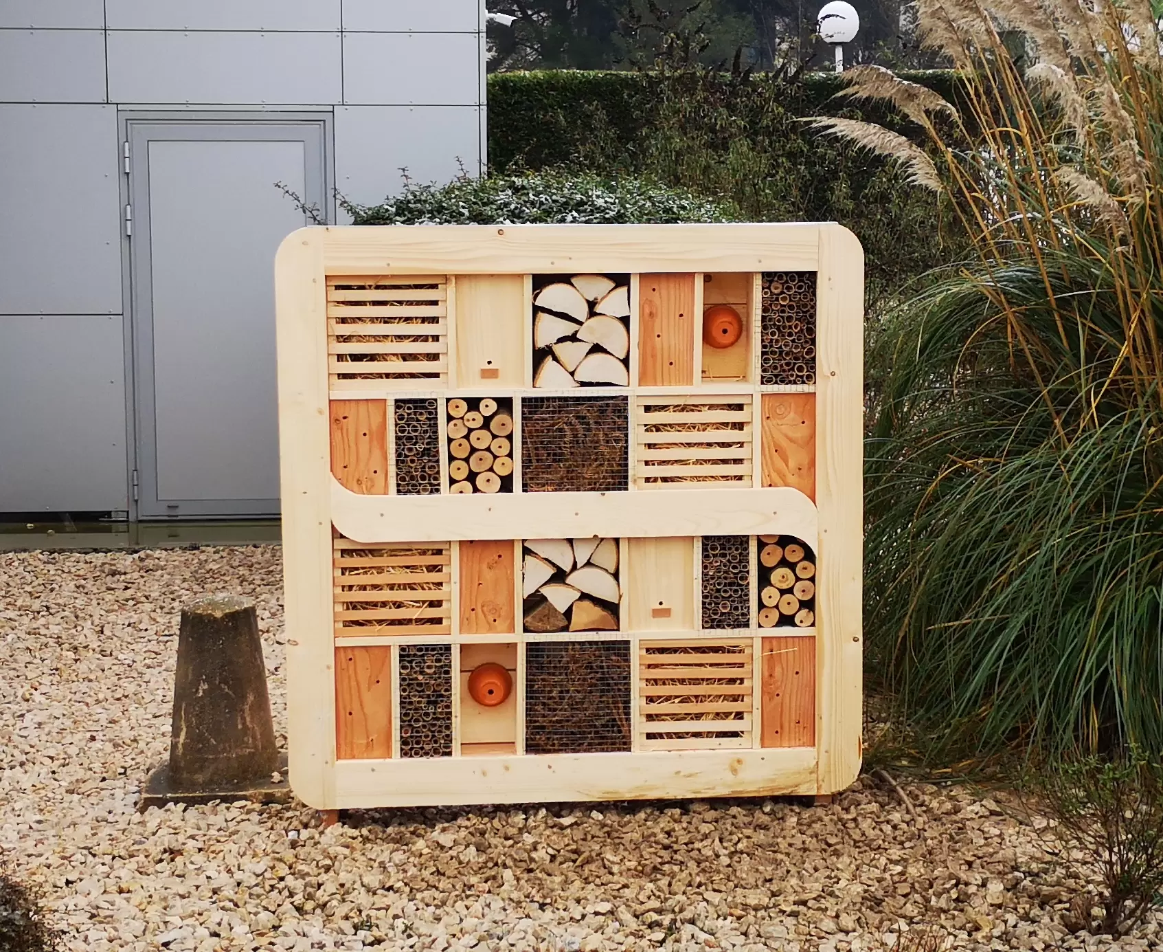 Un Hôtel à insectes chez FIDUCIAL Aix en Provence