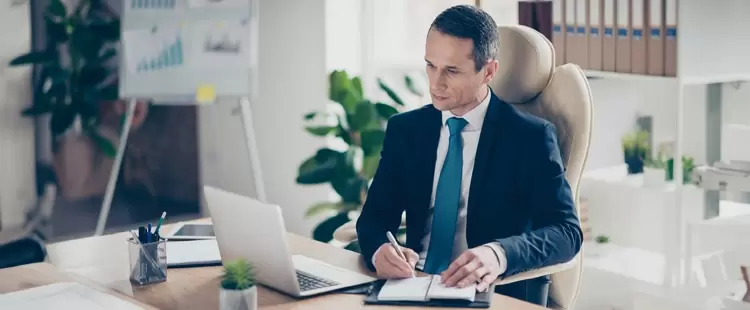 Notaires : enjeux et modalités d’un changement de structure