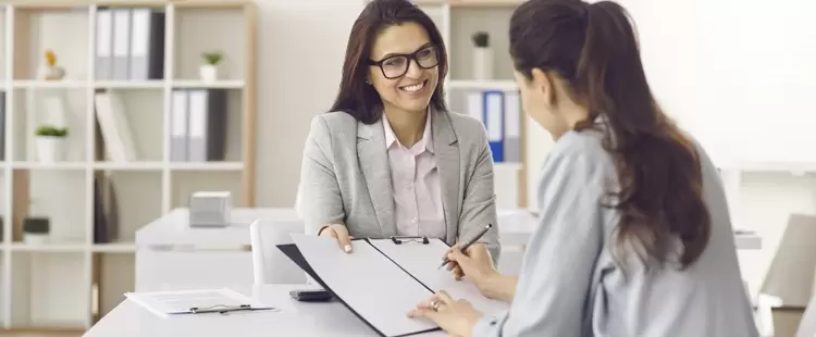 Recruter un salarié pour votre office notarial