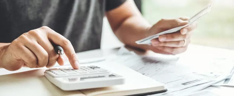 Acquisition des parts d'une société à l'aide d'un emprunt et déductibilité des intérêts